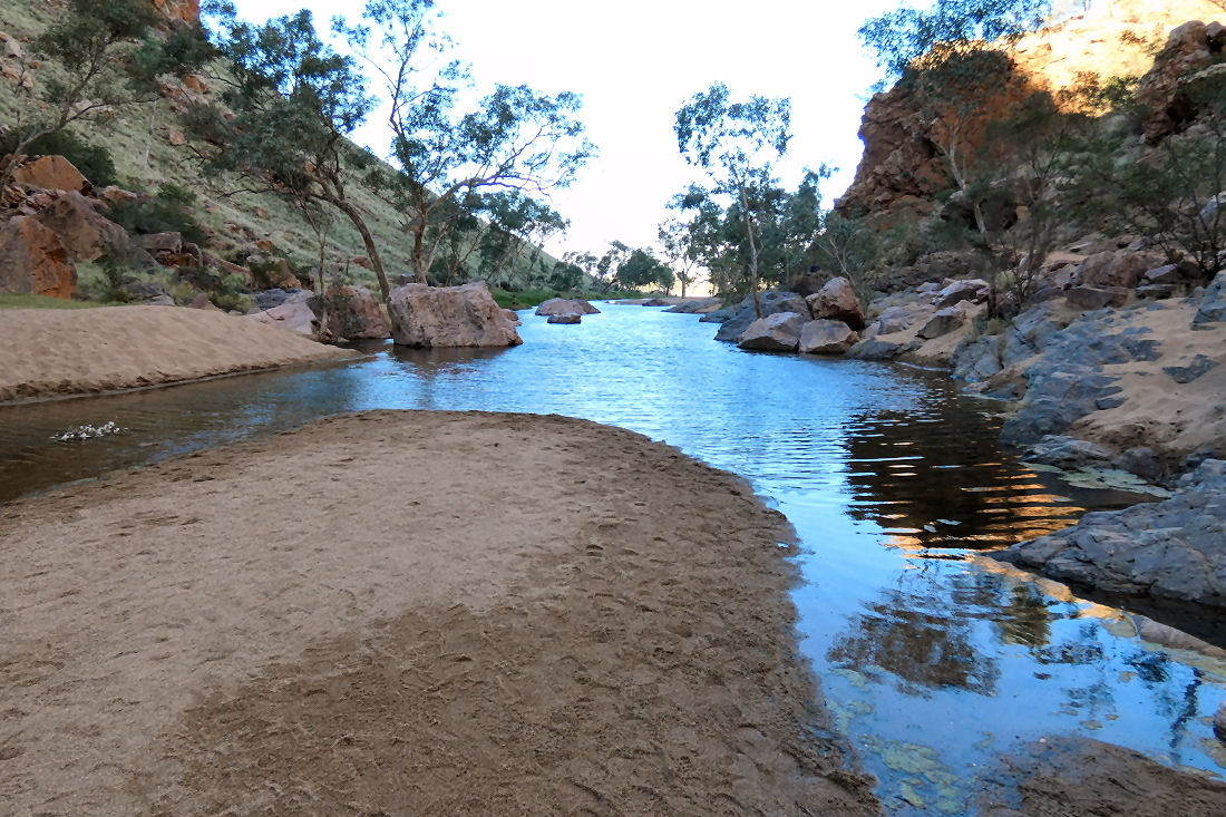 p080c.jpg